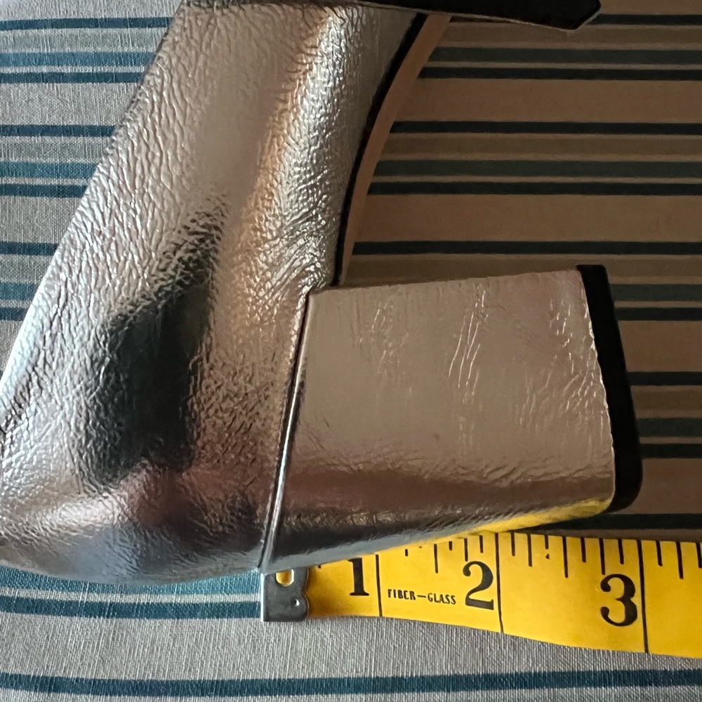 Rebecca Minkoff Silver Heels - Picture 8 of 8